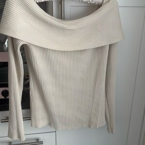 Banana republic off white off the shoulder top